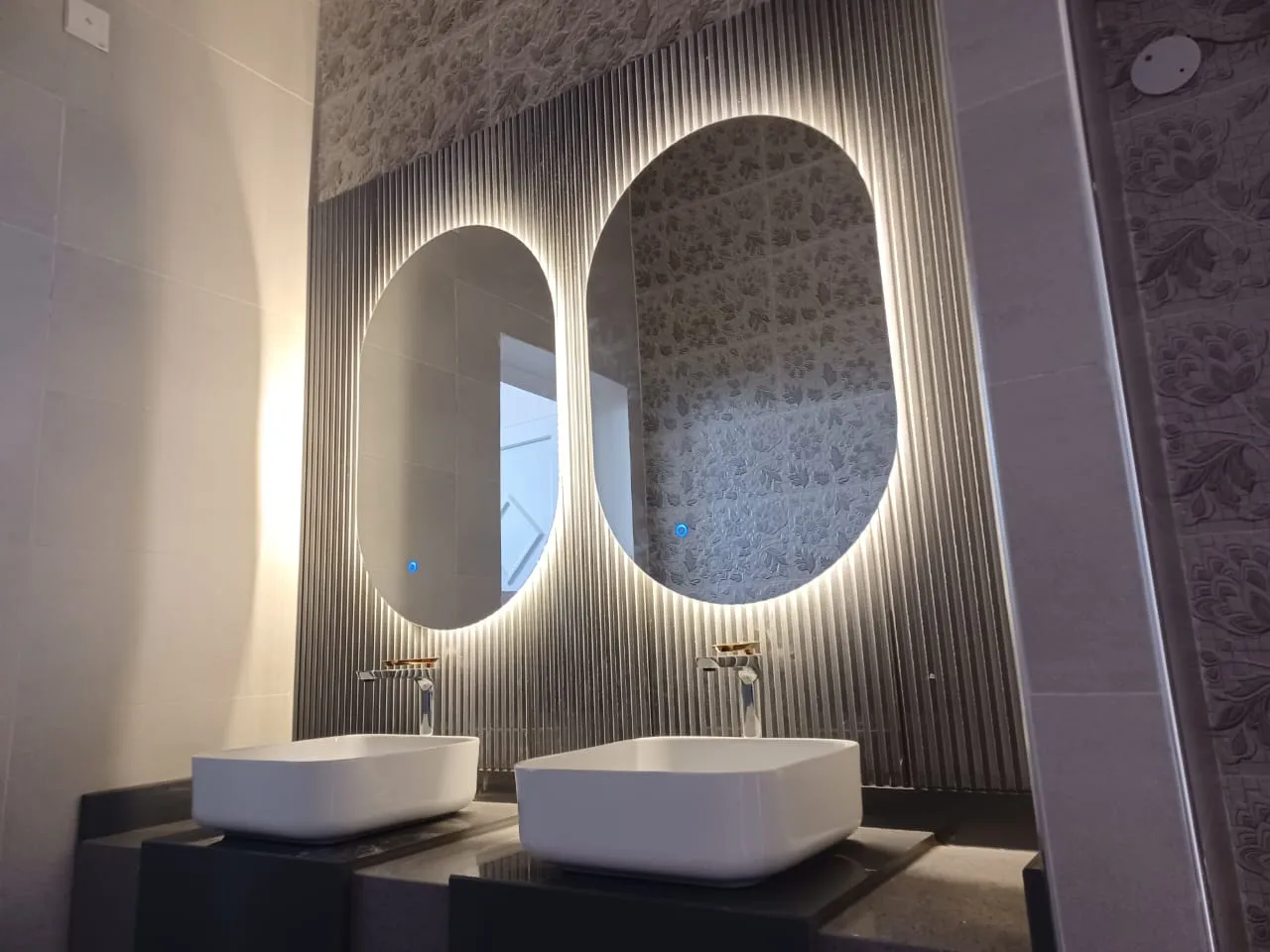 Bathroom Vanity Unit